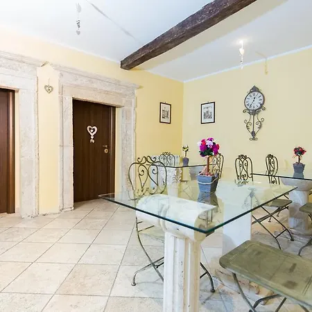 Guest house Le Vestali Tivoli